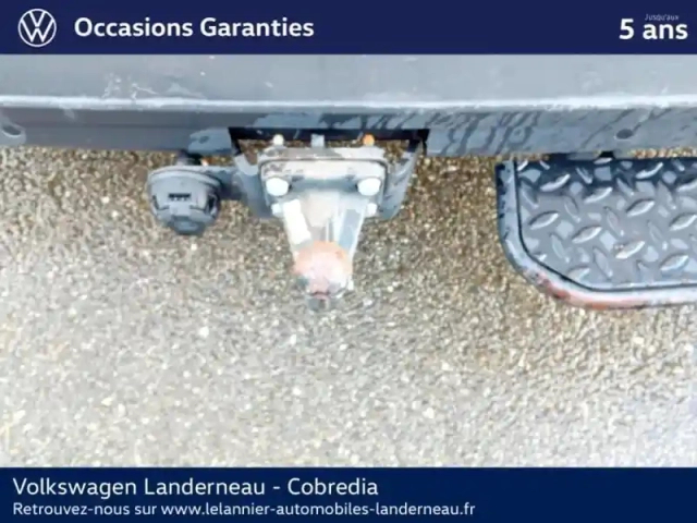 Volkswagen Crafter fg 30 l3h3 2.0 tdi 140ch pro first traction — photo 14