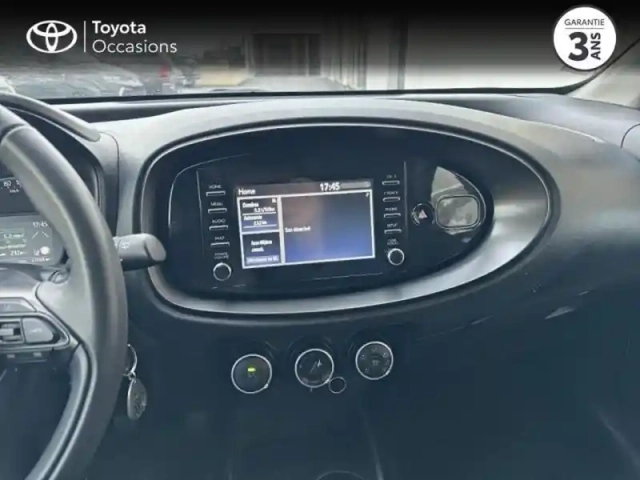 Toyota Aygo X 1.0 vvt-i 72ch dynamic — photo 15
