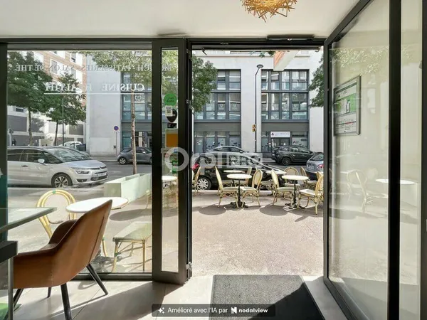 Local commercial 110 m²
