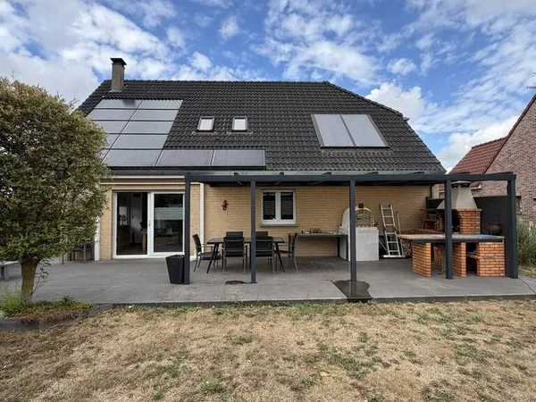 Maison 6 pièces 153 m²