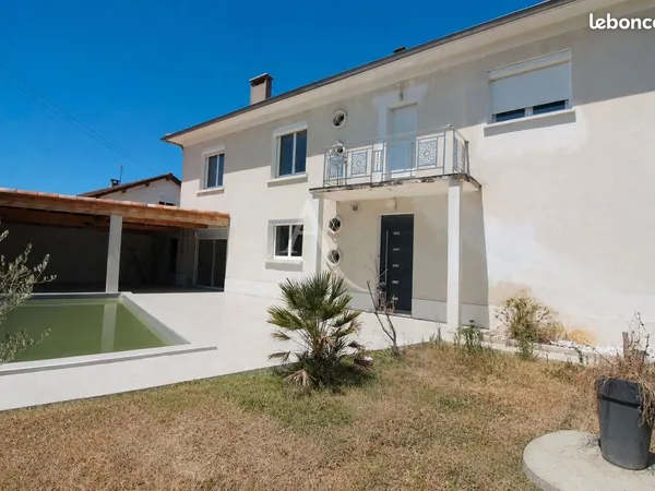 Maison 8 pièces 167 m²