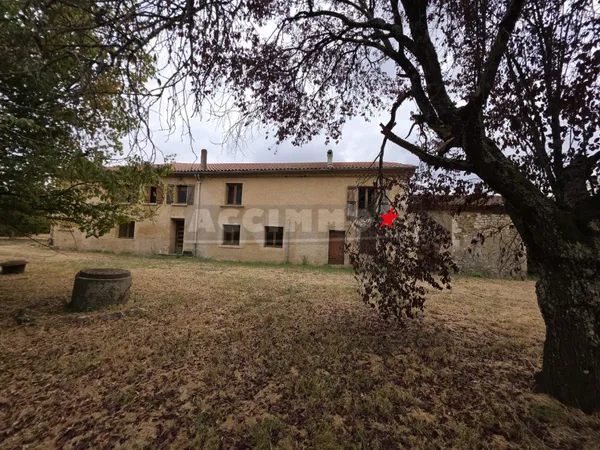 Maison en pierre 14 pièces 270 m²