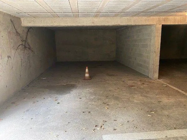 Garage et parking Location Rennes 180€