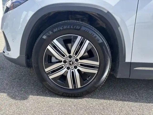 Mercedes Eqa 250+ edition — photo 9