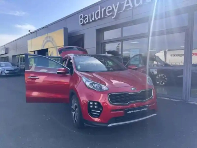 Kia Sportage 2.0 crdi 136ch gt line pack premium 4x2 — photo 9