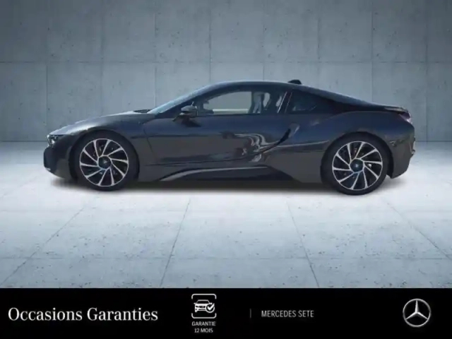 Bmw I8 362ch — photo 2