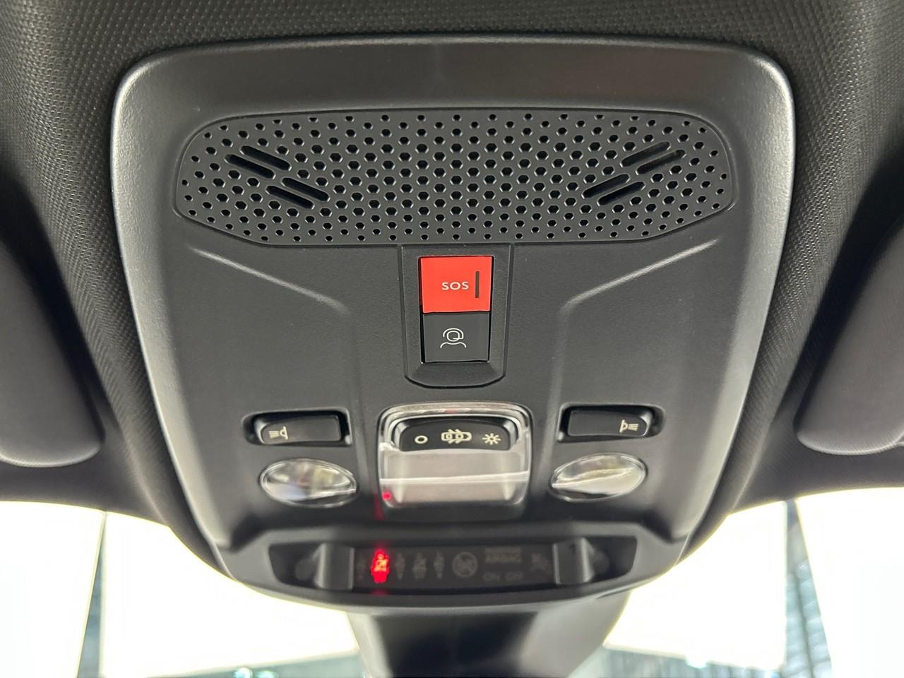 Peugeot 2008 hybrid 136 e-dcs6 active — photo 34