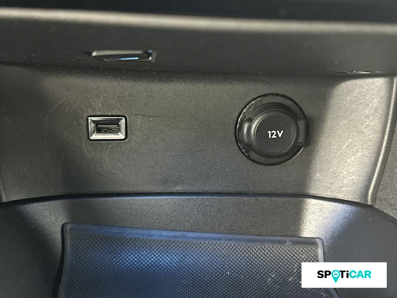 Peugeot 3008 1.2 puretech 130ch s&s active pack eat8 — photo 16