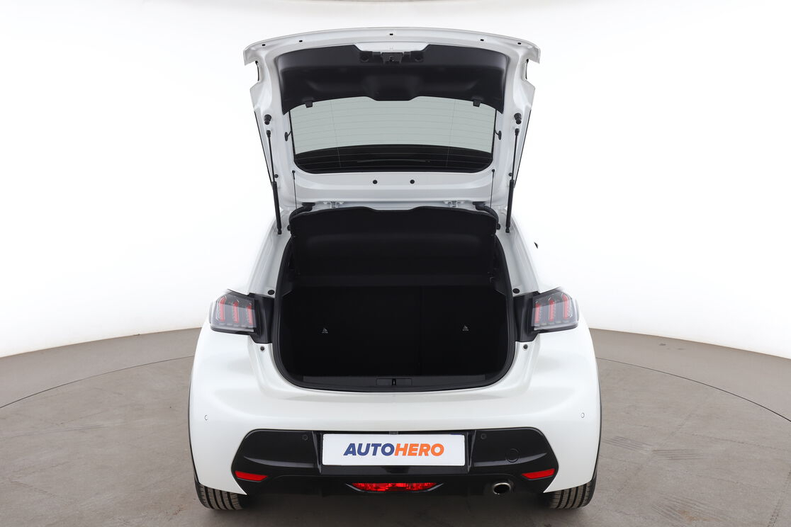 Peugeot 208 1.5 Blue-HDi GT — photo 15