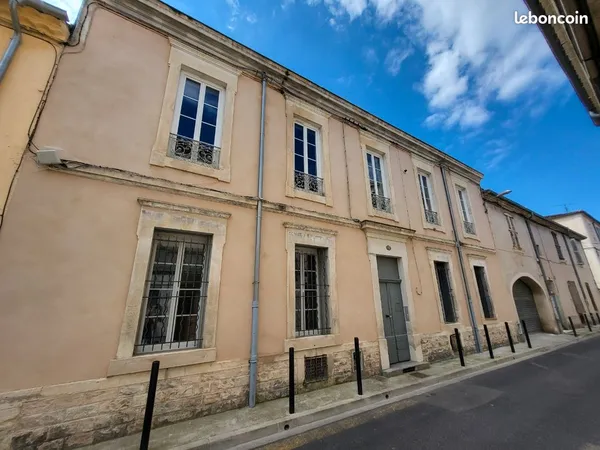 Immeuble 19 pièces 360 m²