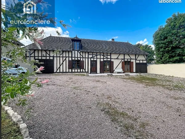 Longère 6 pièces 140 m²