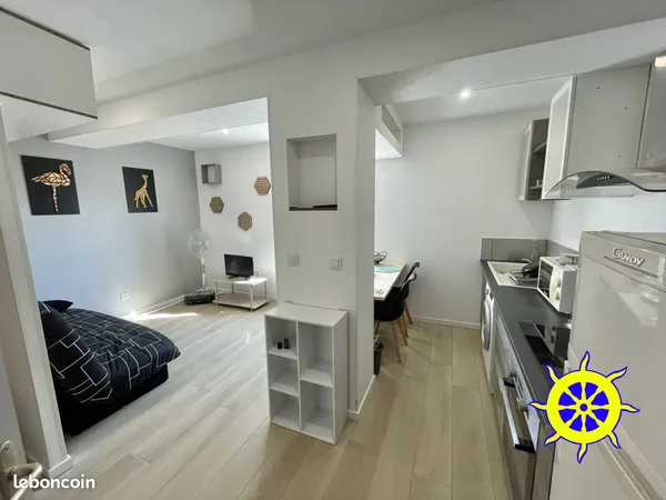 Studio 1 pièce 27 m²