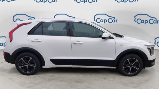 Kia Niro 1.6 GDi 141 Hybride DCT6 - Motion – 2024 – 41504 km – Hybride essence – Boîte Automatique — photo 2