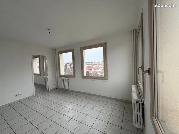 Appartement F3 lumineux