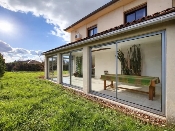 Nouveau prix pour cette maison à réinventer