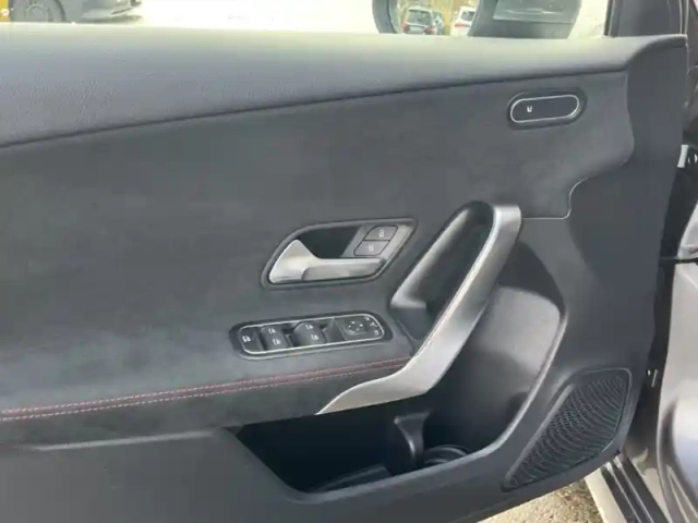 Mercedes Classe A 180 amg line /177 — photo 22