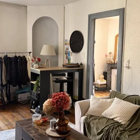À LOUER - Appartement 2 pièces 44 m2 - Rue Jeanne d'Arc