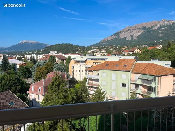 T4 lumineux avec vue panoramique, garage et ascenseur - Gap Centre