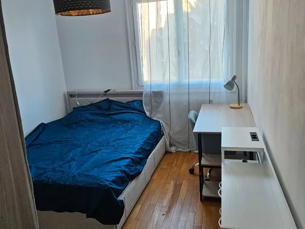 Chambres en colocation meublée - Bron (69500)