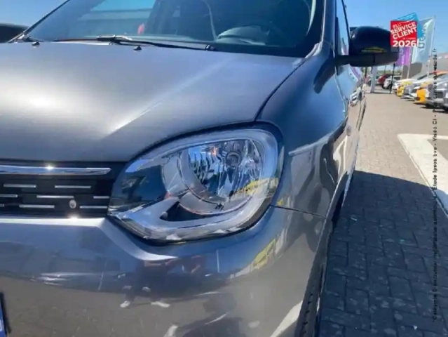 Renault Twingo e-tech electric techno r80 achat intégral gps camera — photo 13