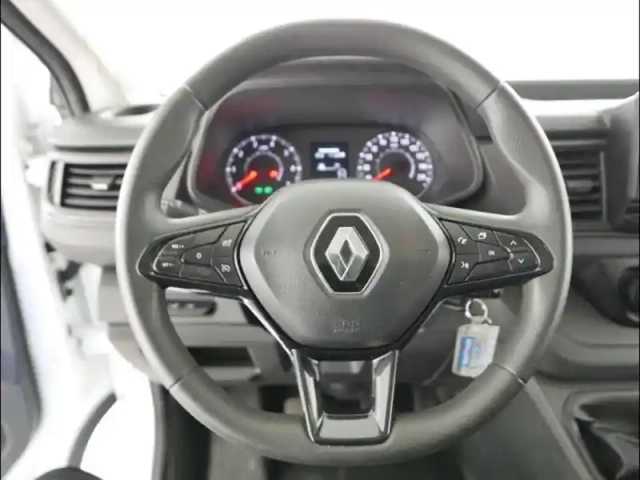 Renault Trafic fg l2h1 3t 2.0 blue dci 130ch grand confort e6e — photo 13
