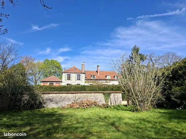 Demeure de Charme 340 m² - Idéal Famille ou Chambres d'hôtes - Terrain 6500 m² -Bourgogne (58 Ménest