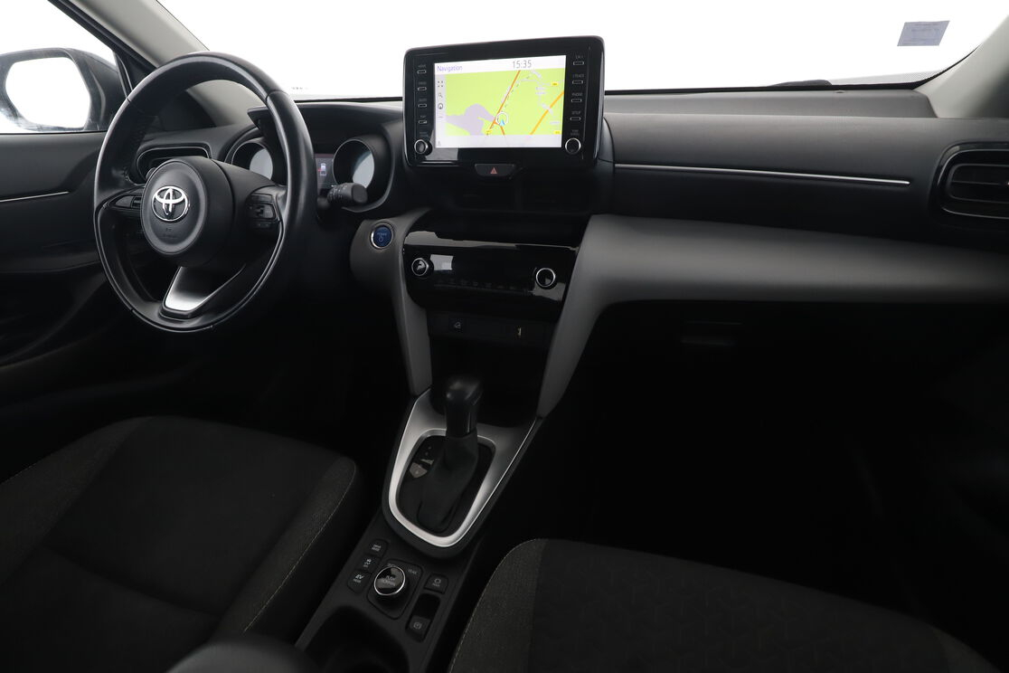 Toyota Yaris Cross 1.5 Hybride AWD-i Dynamic Business — photo 12