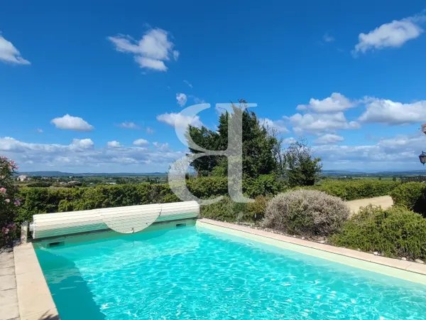 Maison 6 pièces 160 m²