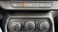 Dacia Sandero 1.0 SCe 65ch Confort — photo 19