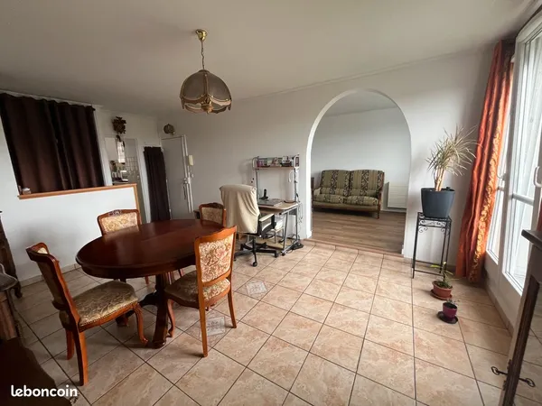 Vente appartement de 68 m2 complètement remis en état