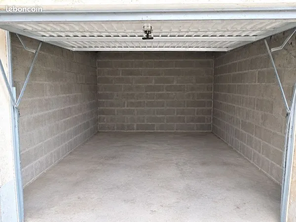 Garage box individuel