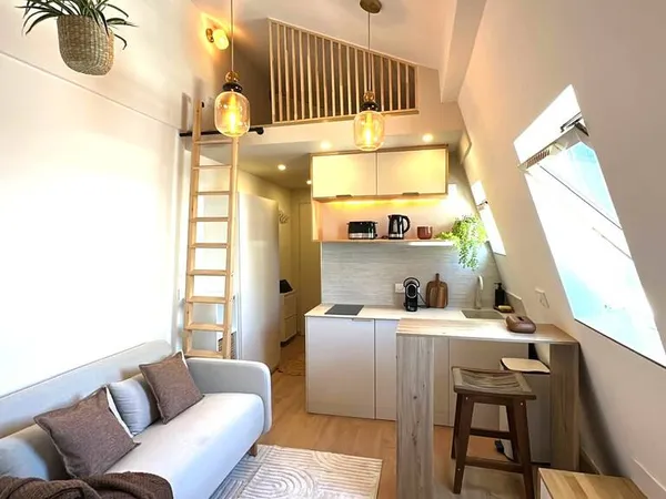 Studio 1 pièce 14 m²