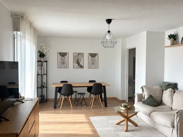 Appartement 48m2 refait à neuf + balcon+ 2/2