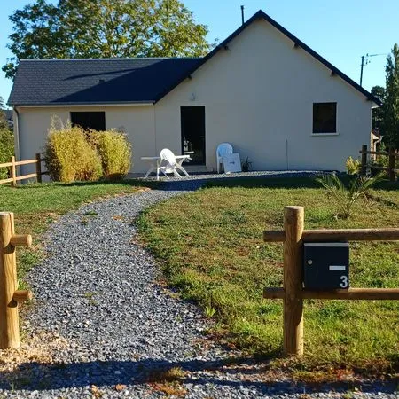 Maison rénovée à louer, disponible début Décembre