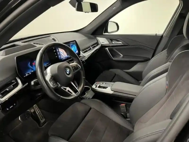 Bmw X1 sdrive18d 150ch m sport — photo 9