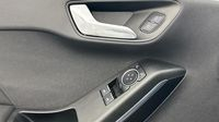 Ford Fiesta 1.0 EcoBoost 100ch Stop&Start ST-Line 5p Euro6.2 — photo 19