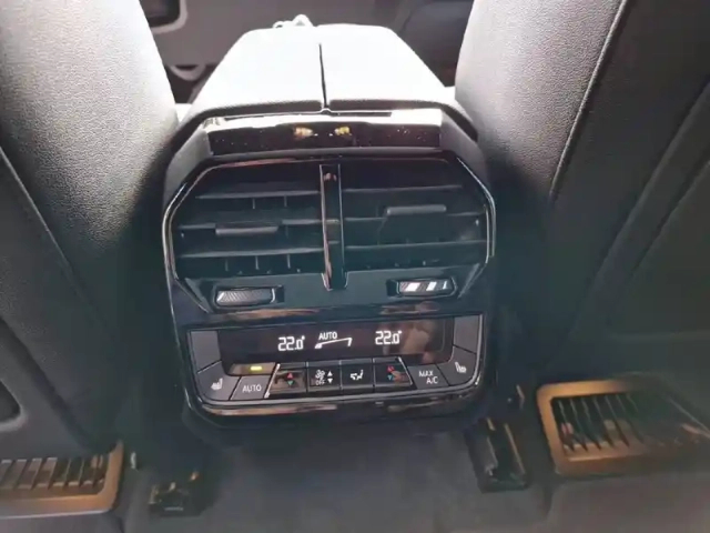 Bmw Ix xdrive50 523ch — photo 99