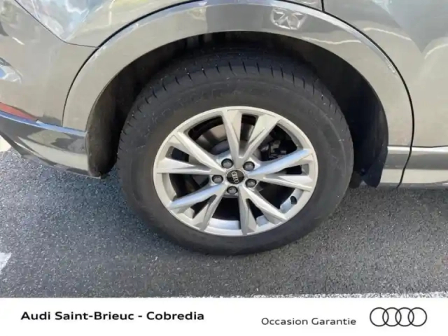 Audi Q3 35 tdi 150ch s line s tronic 7 — photo 7