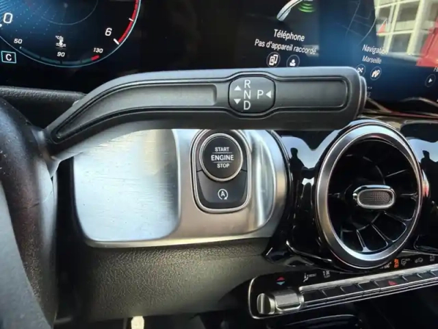 Mercedes Glb 200 d amg line — photo 20