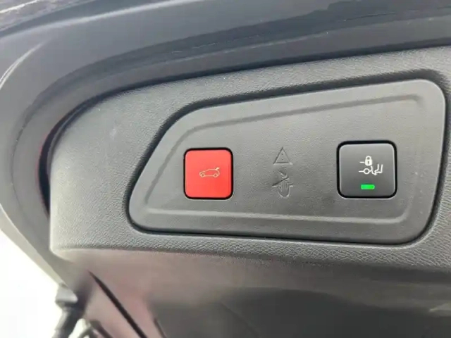Citroën C5 Aircross bluehdi 130 s&amp;s eat8 — photo 26