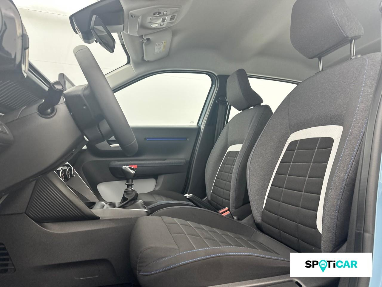 Citroën C3 1.2 turbo 100ch plus — photo 9