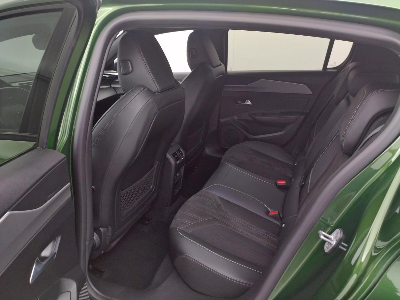 Peugeot 308 phev 180 e-eat8 gt — photo 13