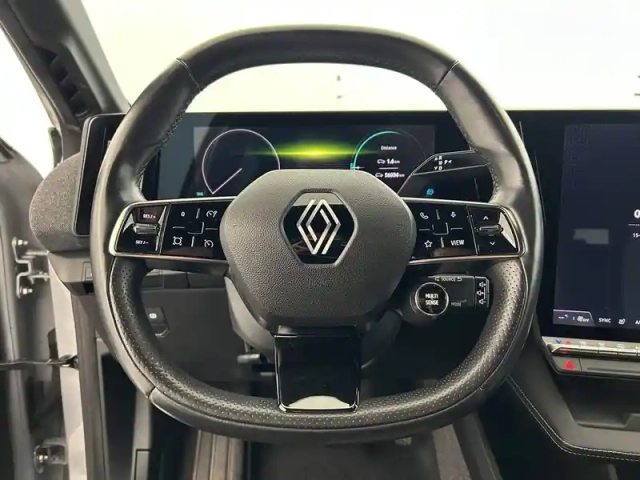 Renault Megane e-tech ev60 220 ch optimum charge — photo 41