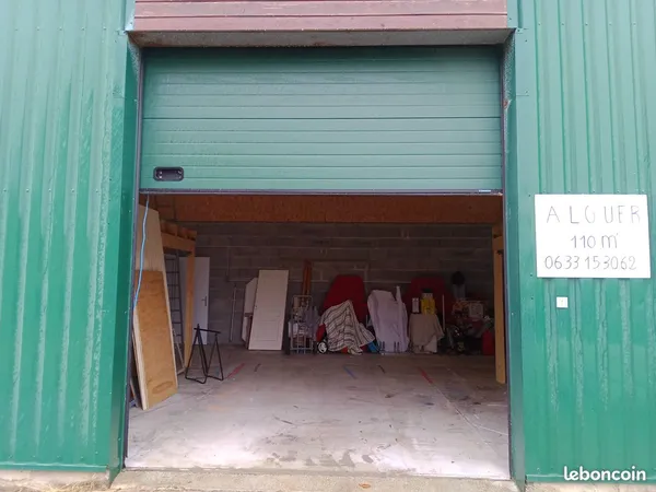 Hangar à louer