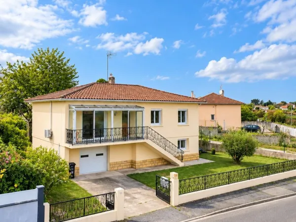 Maison 7 pièces - 115 m² - 5 chambres - Dépendance de 20 m² - Villeneuve-sur-Lot