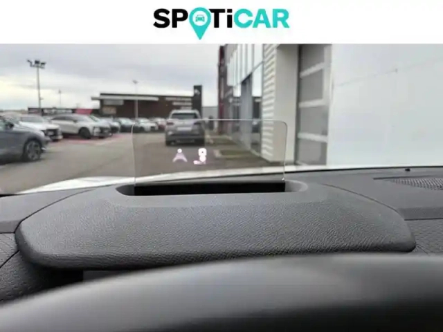 Citroën C4 e- 136 ch automatique — photo 27