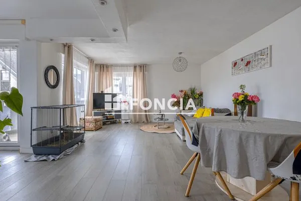 Appartement 4 pièces 84 m²