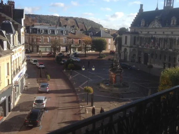 F3 coeur de ville noyon
