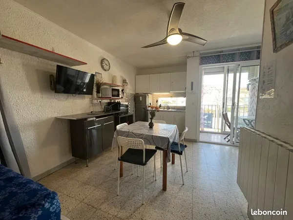 Studio 1 pièce 22 m²