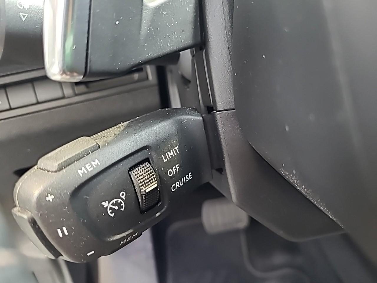 Peugeot 3008 bluehdi 130ch s&s eat8 allure pack — photo 29